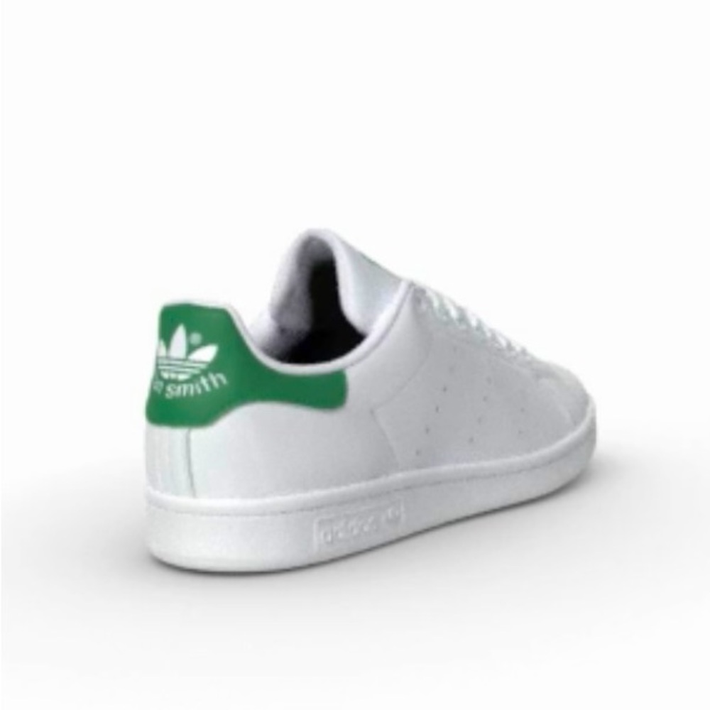 Adidas Stan Smith size 6.